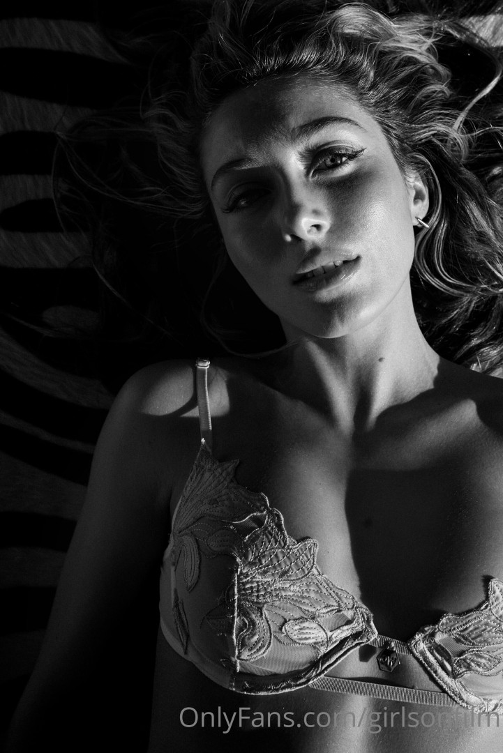 Photo by girlsonfilm published on June 27,2023 20:59:33 - BestThots