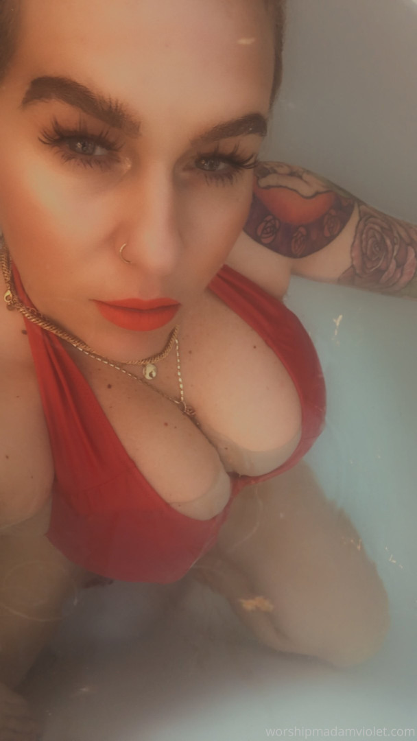 Photo by surrendersubmit published on October 16,2023 05:33:01 - BestThots