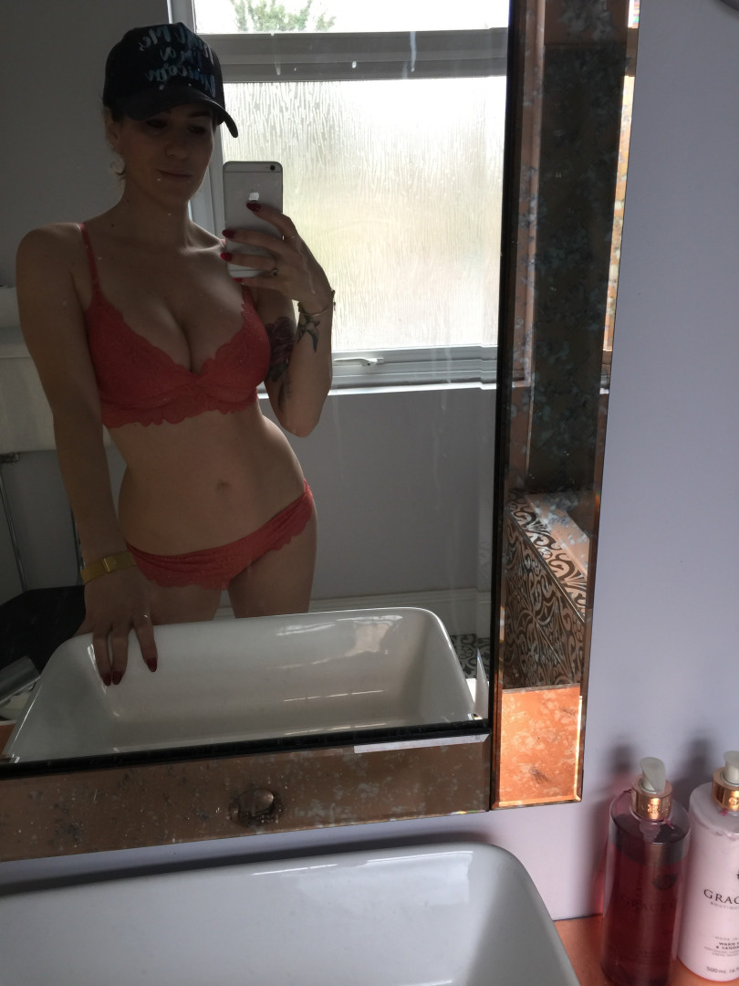 Photo by surrendersubmit published on October 16,2023 05:33:18 - BestThots