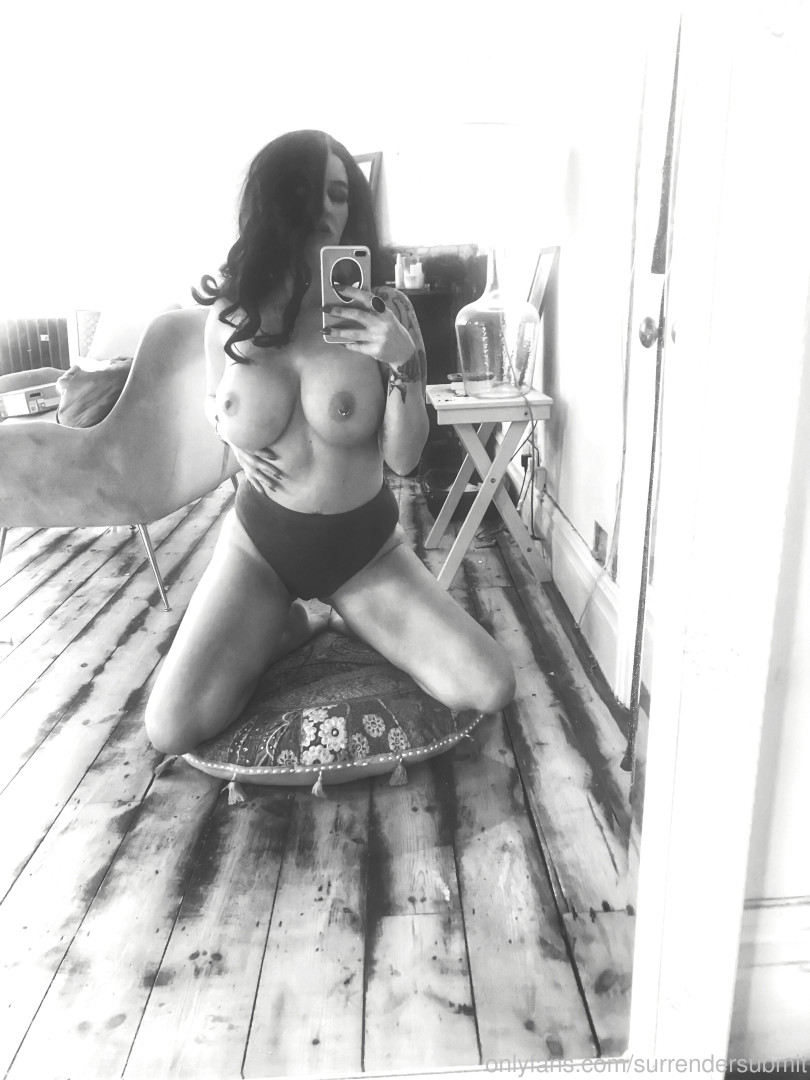 Photo by surrendersubmit published on October 16,2023 14:42:20 - BestThots