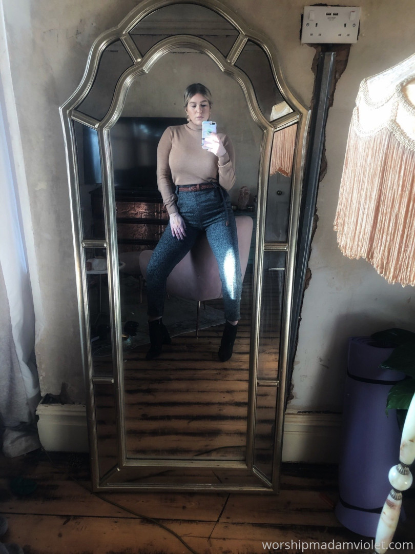 Photo by surrendersubmit published on October 16,2023 14:44:10 - BestThots