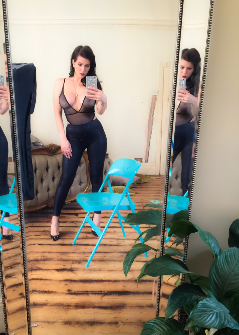 Photo by surrendersubmit published on October 16,2023 14:53:57 - BestThots