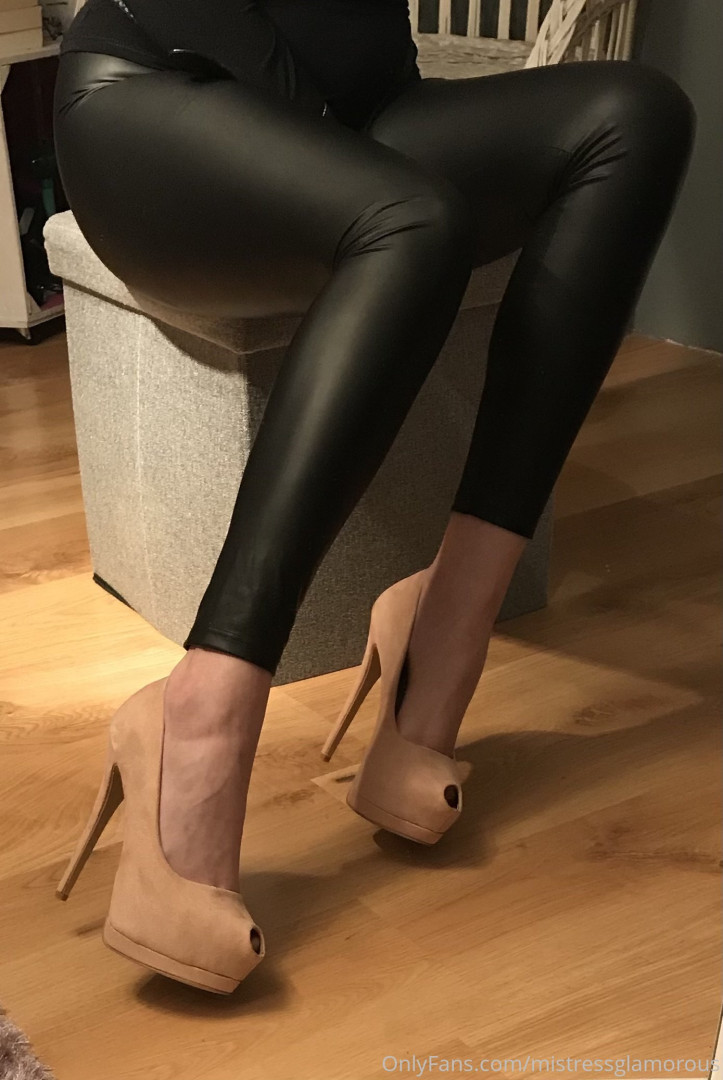 Photo by mistressglamorous published on May 20,2023 21:15:16 - BestThots