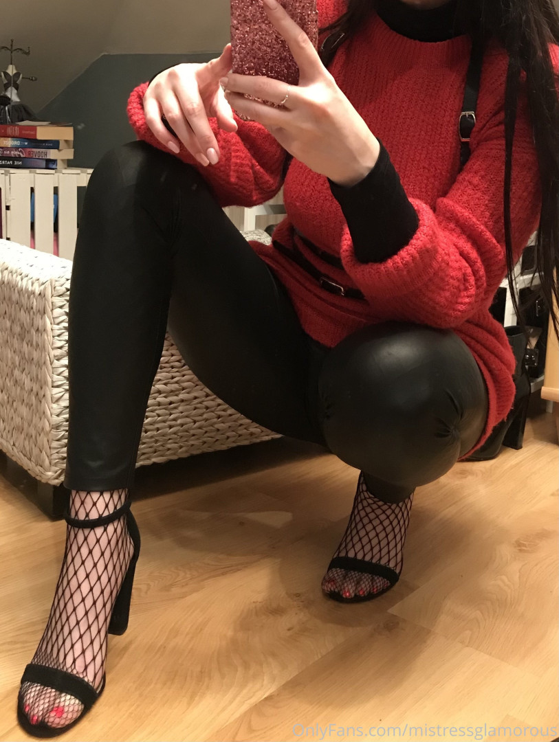 Photo by mistressglamorous published on May 20,2023 21:15:36 - BestThots