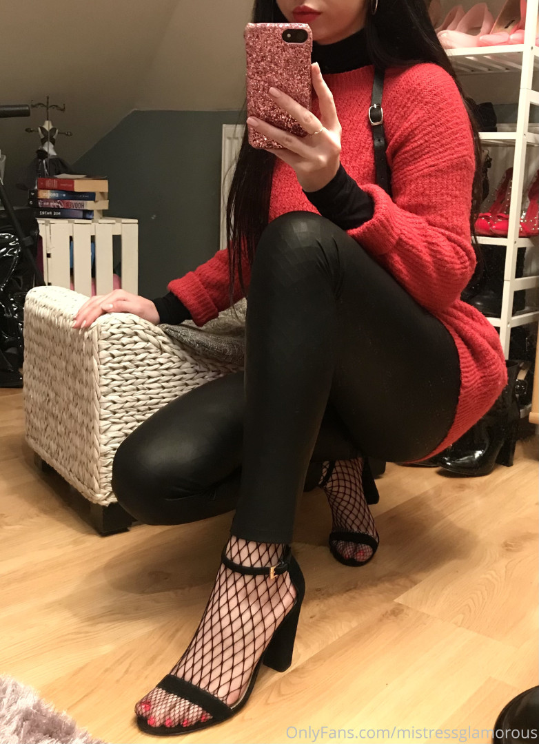 Photo by mistressglamorous published on May 20,2023 21:16:39 - BestThots