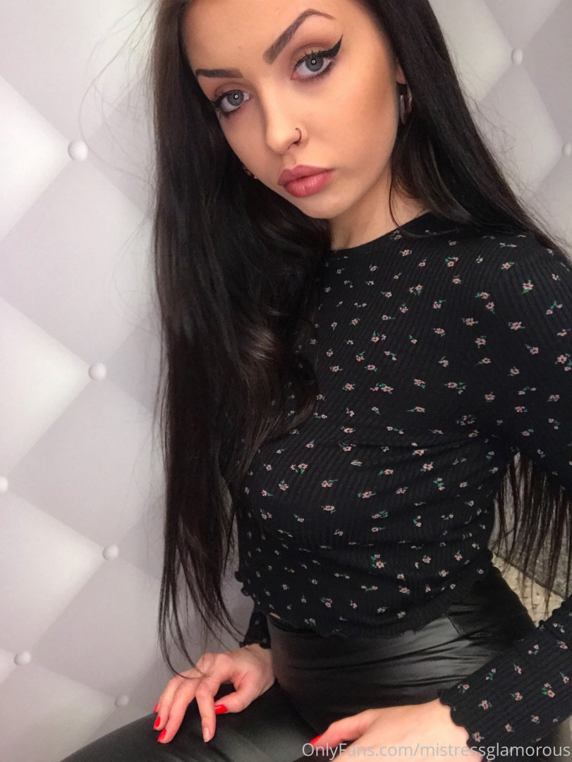 Photo by mistressglamorous published on May 20,2023 21:17:04 - BestThots
