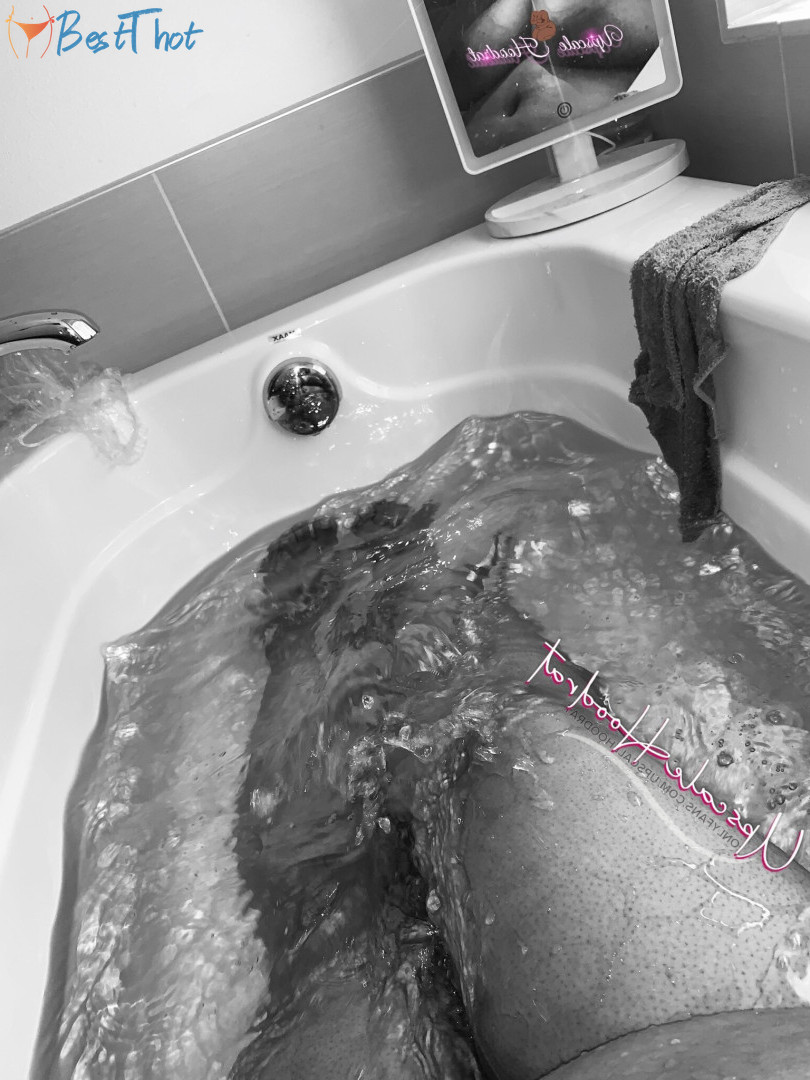 Photo by upscalehoodrat2 published on December 18,2024 01:10:07 - BestThots