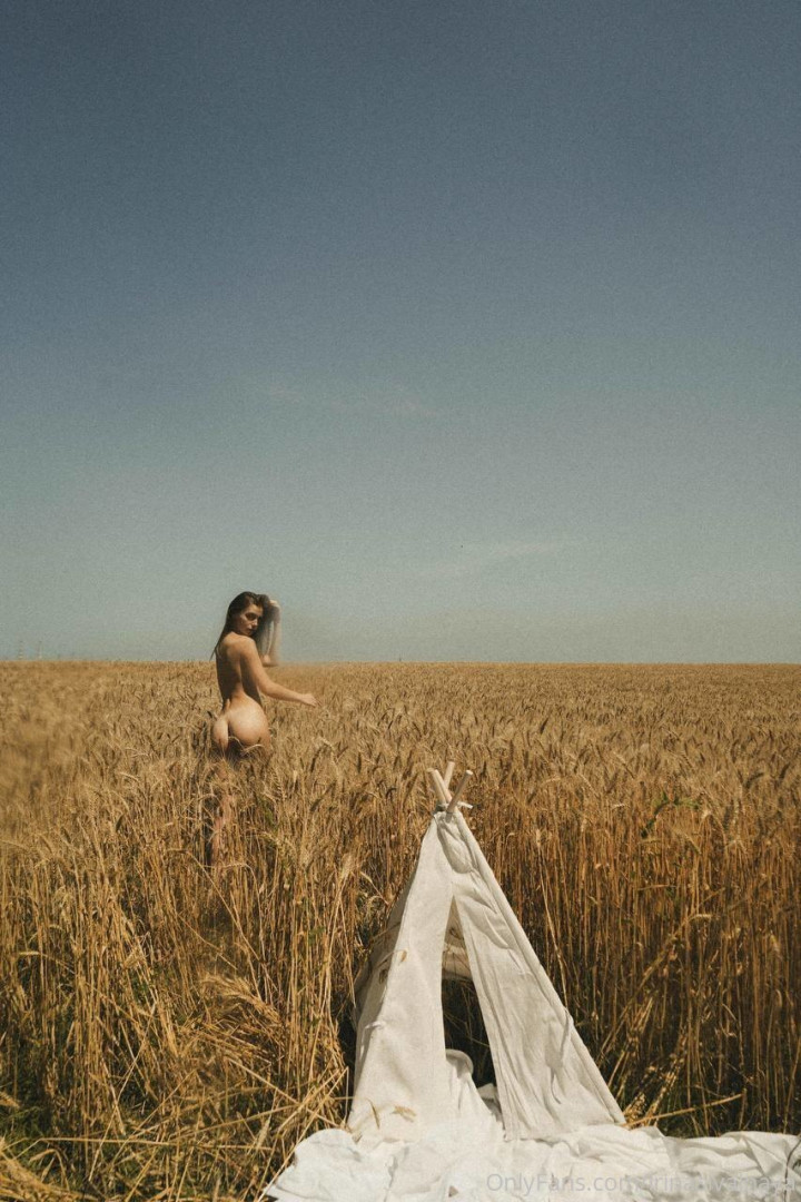 Photo by irinasivalnaya published on November 2,2023 04:11:44 - BestThots