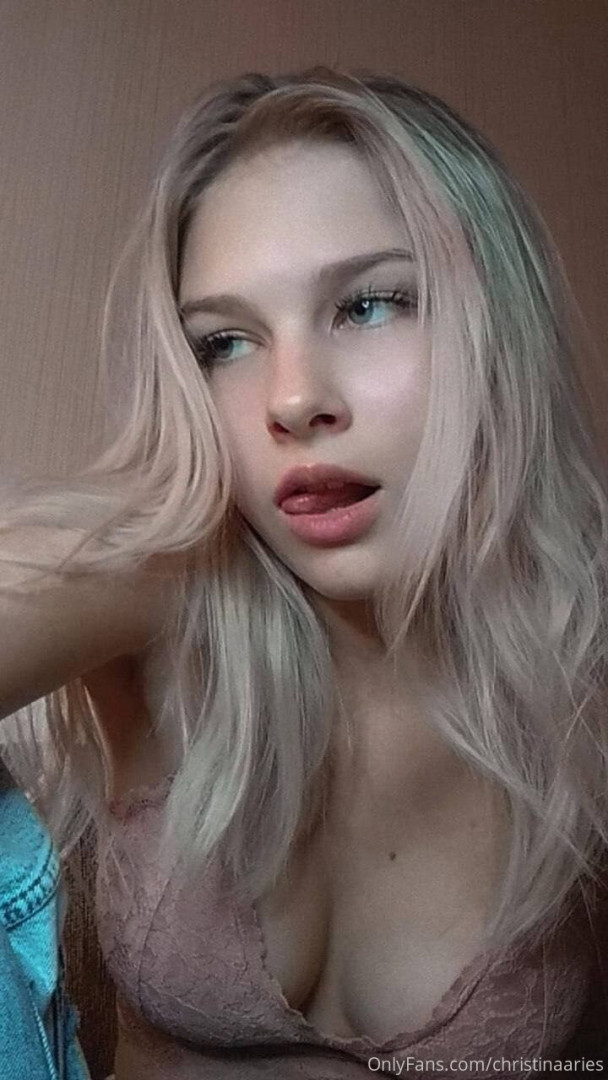 Photo by christinaaries published on June 3,2023 08:36:19 - BestThots