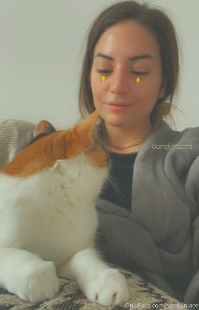 Photo by sandyinlace published on August 16,2023 03:16:17 - BestThots