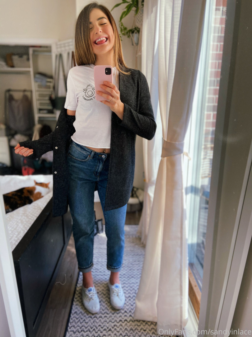 Photo by sandyinlace published on August 16,2023 03:44:26 - BestThots