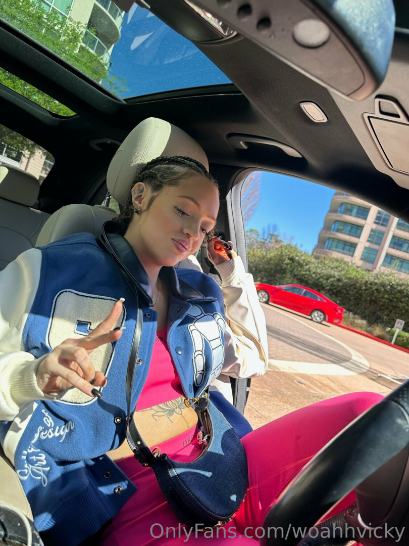 Photo by woahhvicky published on June 24,2023 16:24:17 - BestThots