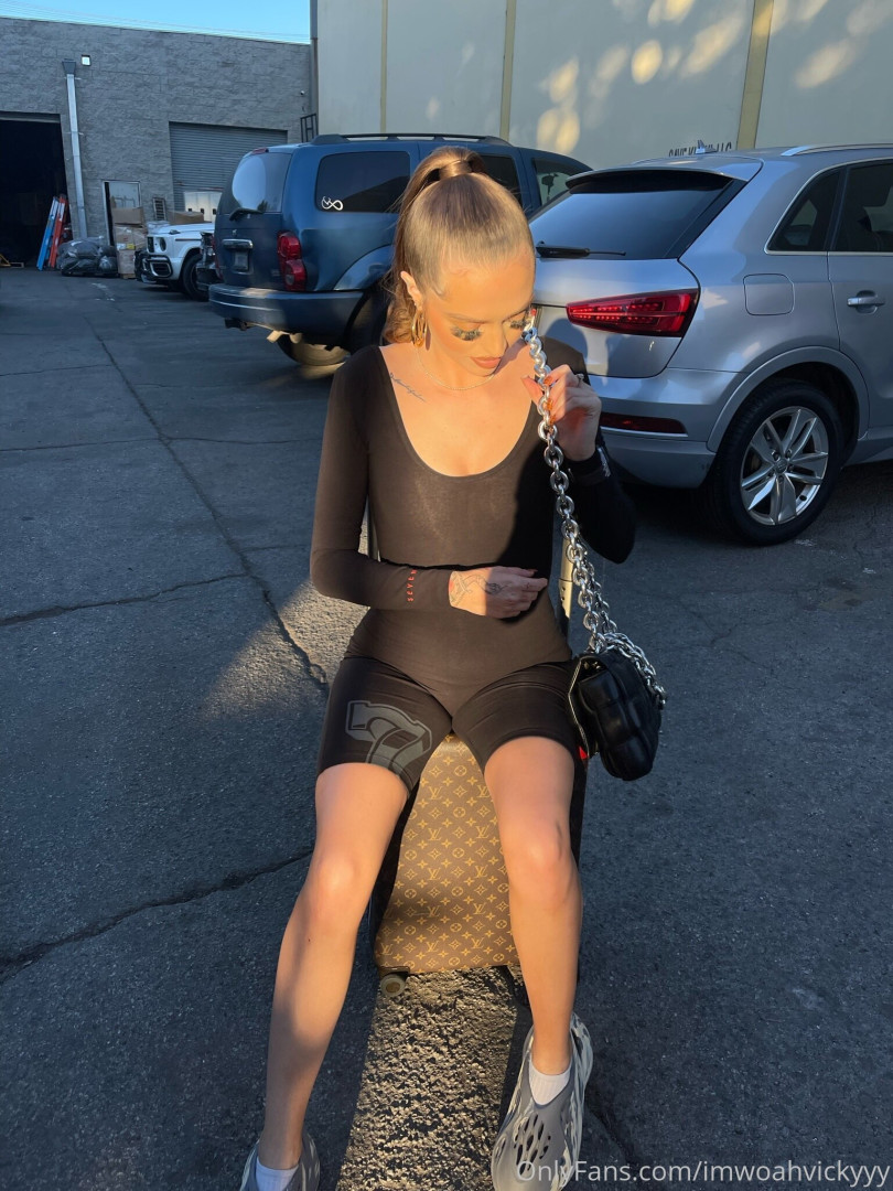Photo by woahhvicky published on June 24,2023 16:25:39 - BestThots