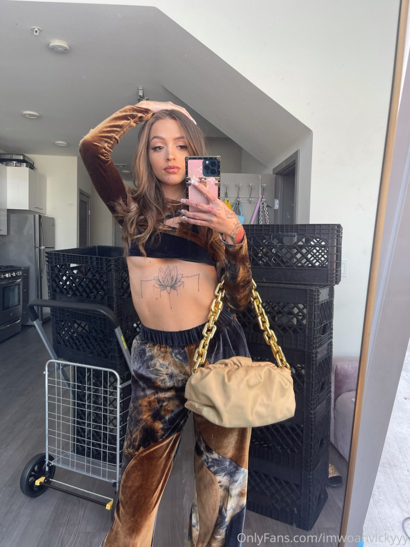 Photo by woahhvicky published on June 24,2023 16:26:48 - BestThots