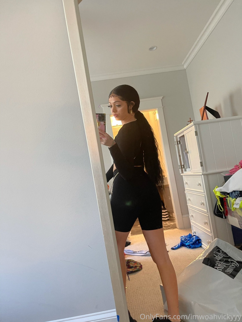 Photo by woahhvicky published on June 24,2023 16:26:50 - BestThots