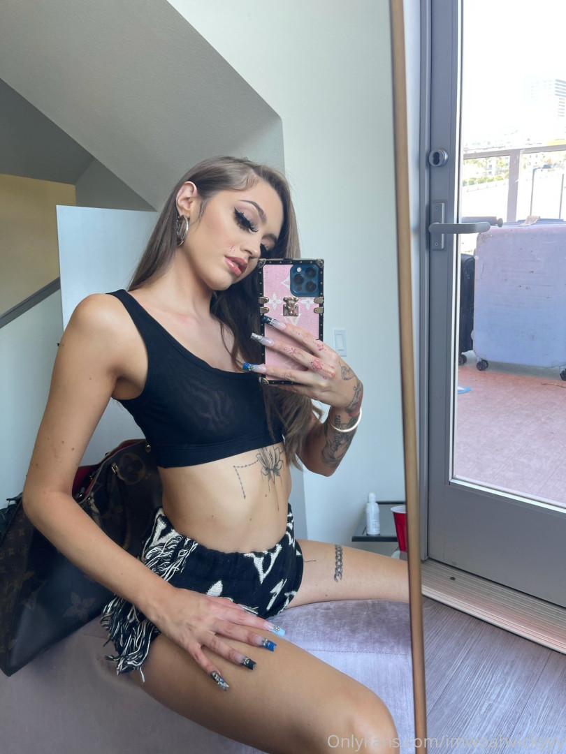 Photo by woahhvicky published on June 24,2023 16:27:20 - BestThots