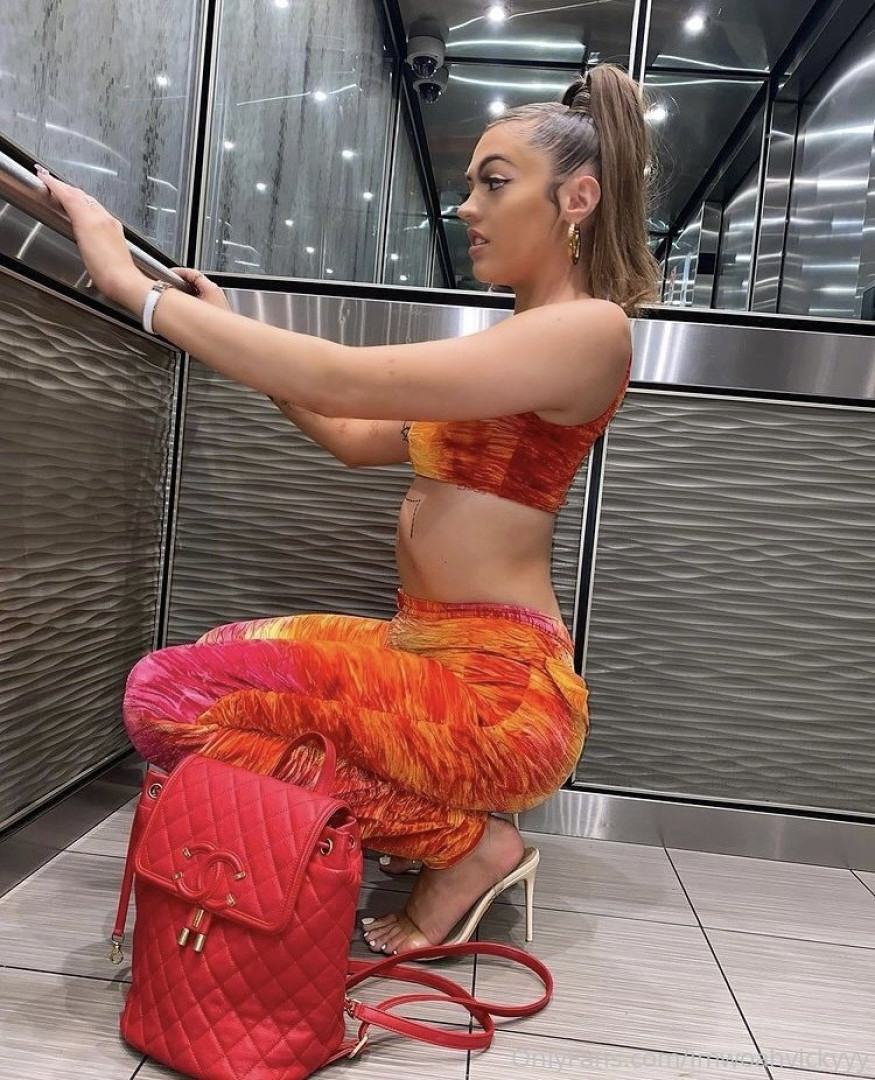 Photo by woahhvicky published on June 24,2023 16:29:28 - BestThots