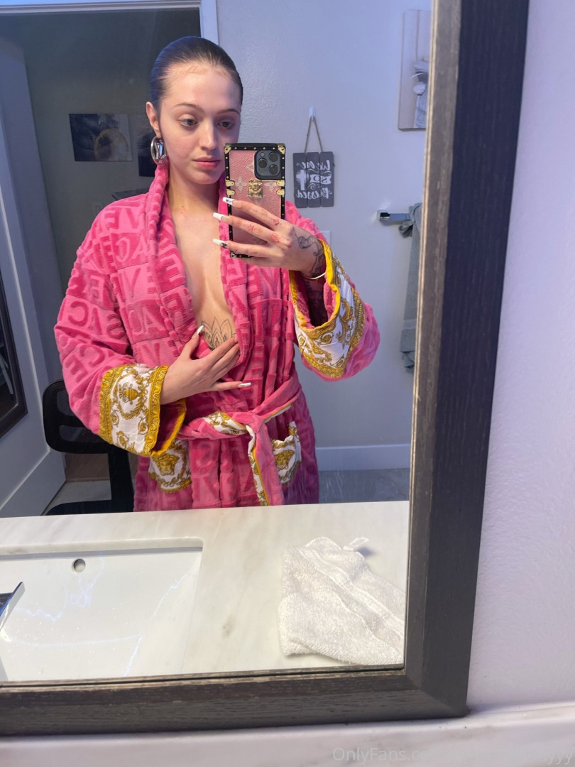 Photo by woahhvicky published on June 24,2023 16:30:42 - BestThots