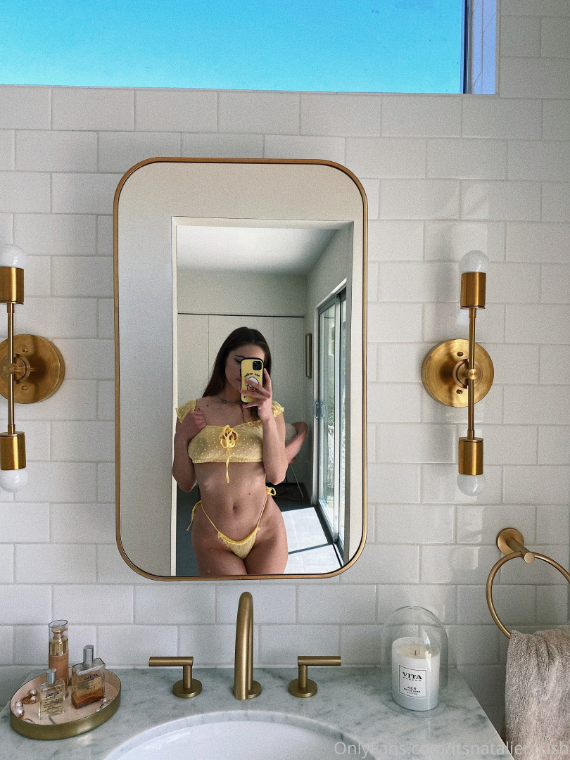 Photo by itsnatalieroush published on August 30,2023 02:53:22 - BestThots