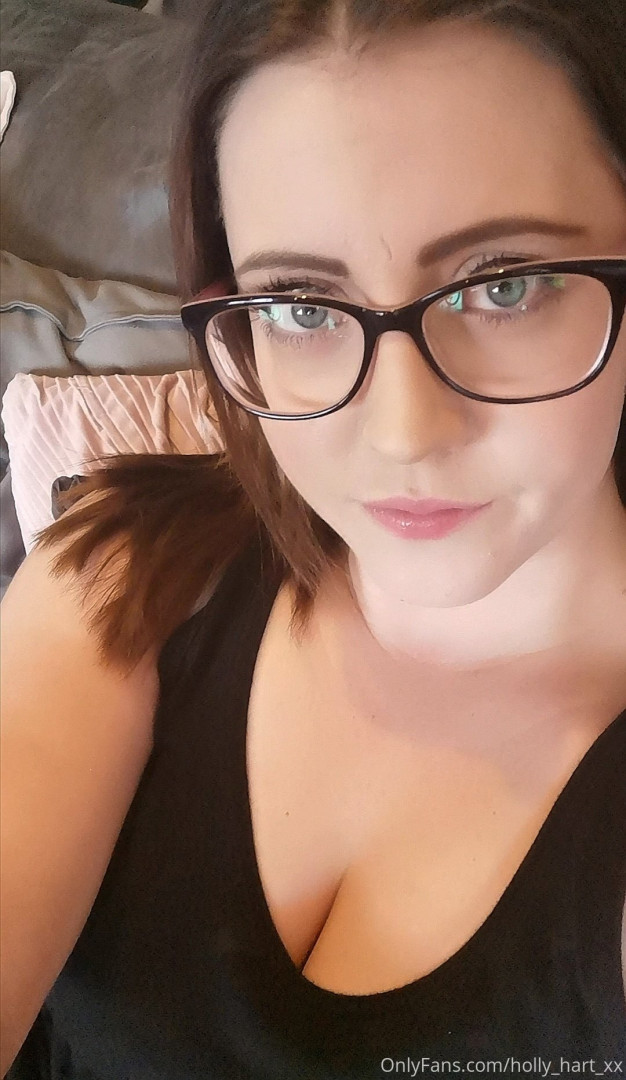 Photo by holly_hart_xx published on May 25,2023 21:21:04 - BestThots