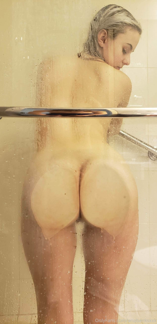 Photo by ariabanksxxx published on August 8,2023 21:53:19 - BestThots
