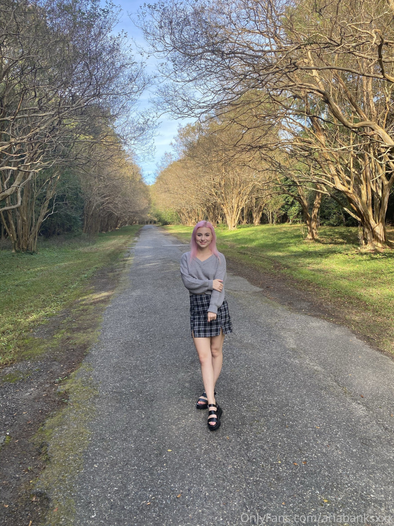 Photo by ariabanksxxx published on August 8,2023 21:56:47 - BestThots