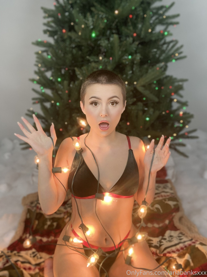 Photo by ariabanksxxx published on August 8,2023 22:14:37 - BestThots