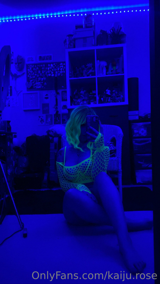 Photo by kaiju.rose published on August 2,2023 23:53:05 - BestThots
