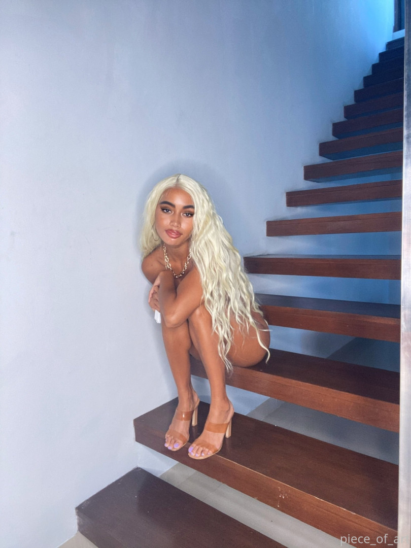 Photo by carla-piece-of-art published on July 16,2023 20:55:30 - BestThots