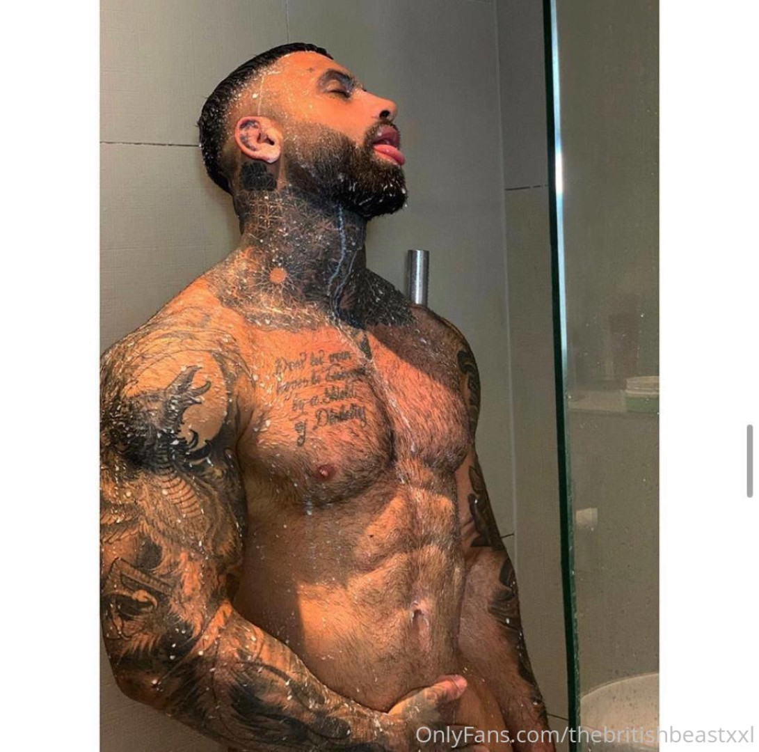 Photo by thebritishbeastxxl published on October 16,2023 11:40:13 - BestThots