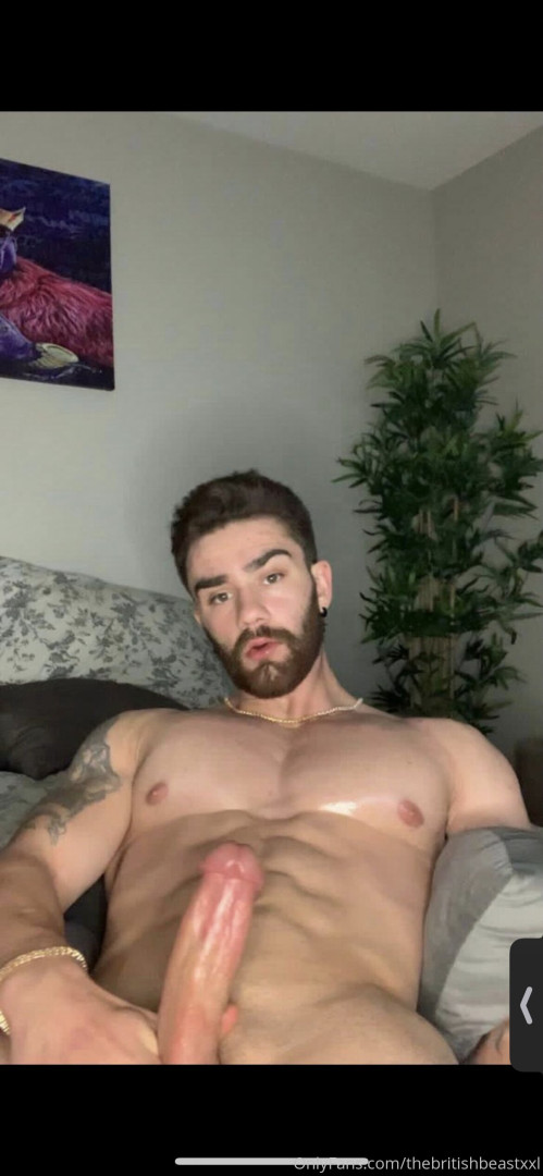 Photo by thebritishbeastxxl published on October 16,2023 11:50:15 - BestThots