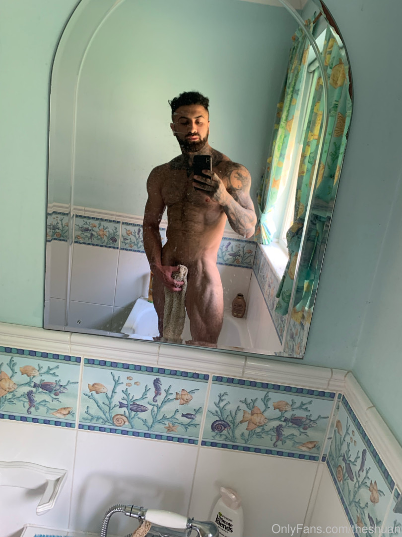 Photo by thebritishbeastxxl published on October 16,2023 11:51:00 - BestThots