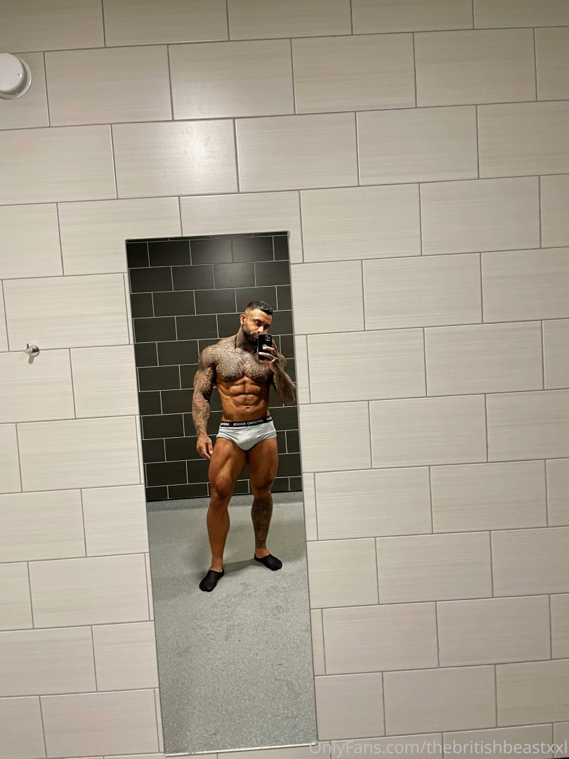 Photo by thebritishbeastxxl published on October 16,2023 11:53:00 - BestThots
