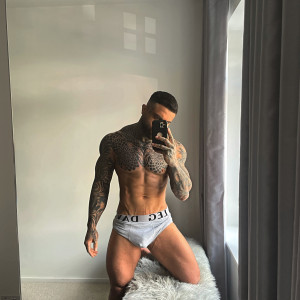 thebritishbeastxxl #7053715