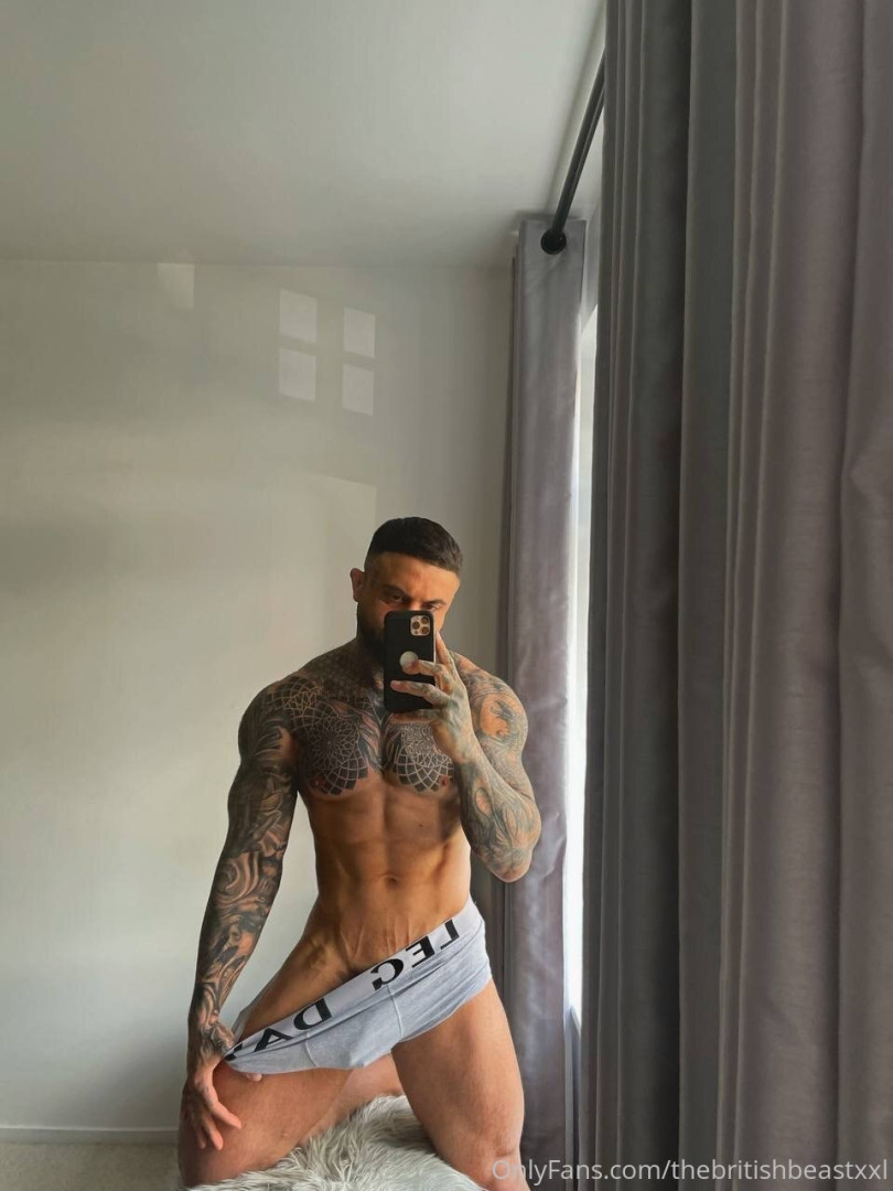 Photo by thebritishbeastxxl published on October 16,2023 11:57:57 - BestThots