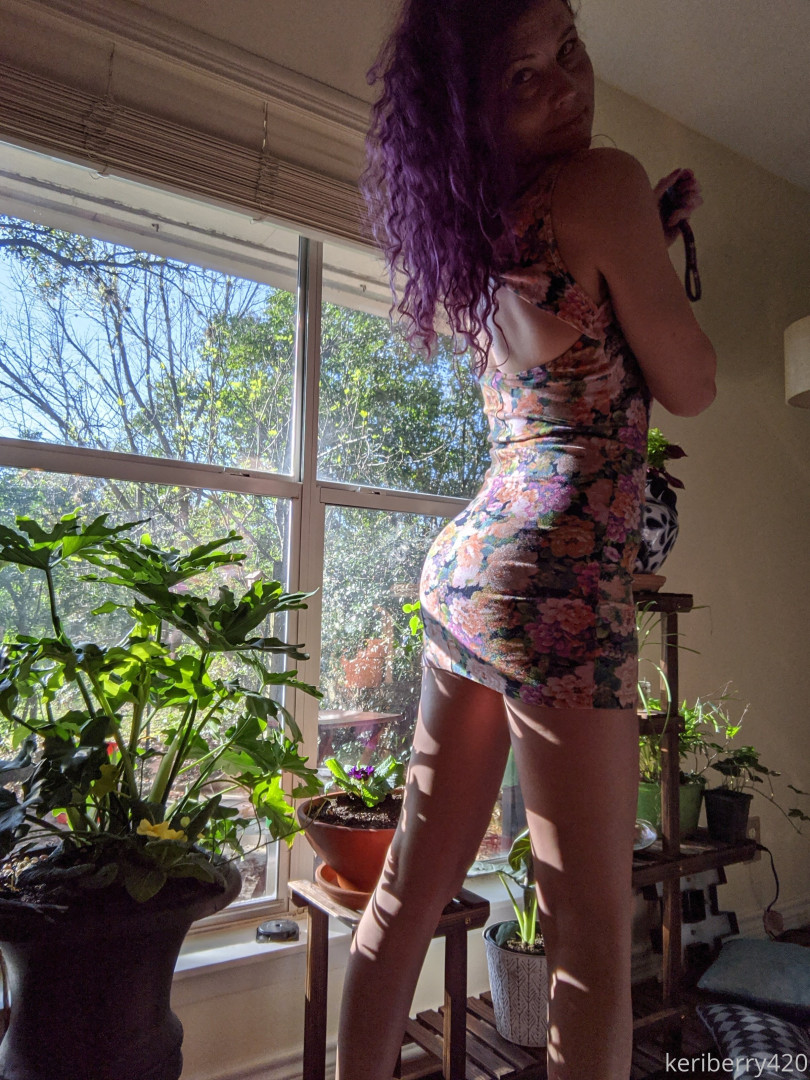 Photo by keriberry_420 published on June 17,2023 15:06:12 - BestThots