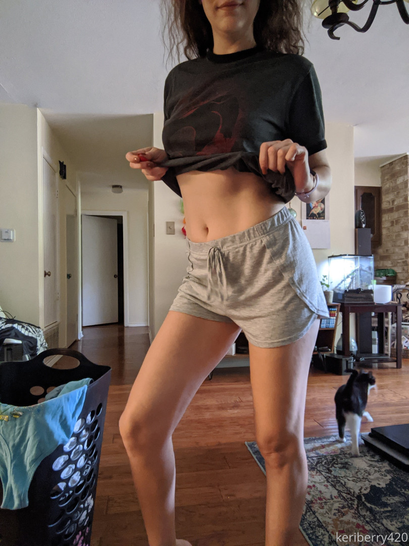 Photo by keriberry_420 published on June 17,2023 15:20:00 - BestThots