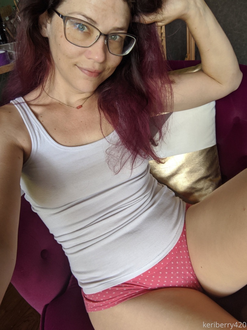Photo by keriberry_420 published on June 17,2023 15:23:44 - BestThots