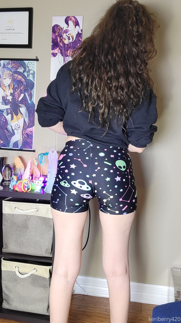 Photo by keriberry_420 published on June 17,2023 15:24:50 - BestThots