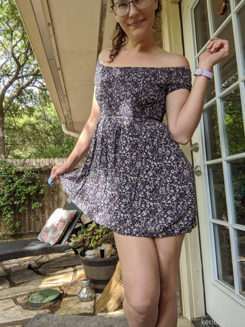 Photo by keriberry_420 published on June 17,2023 15:29:39 - BestThots