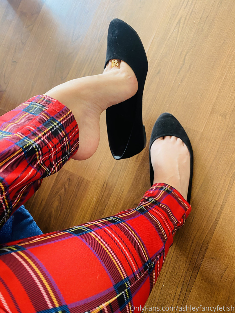 Photo by ashleyfancyfetish published on October 17,2023 07:37:21 - BestThots