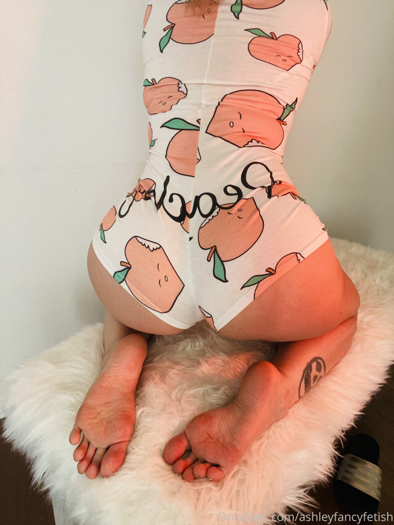 Photo by ashleyfancyfetish published on October 17,2023 07:38:30 - BestThots