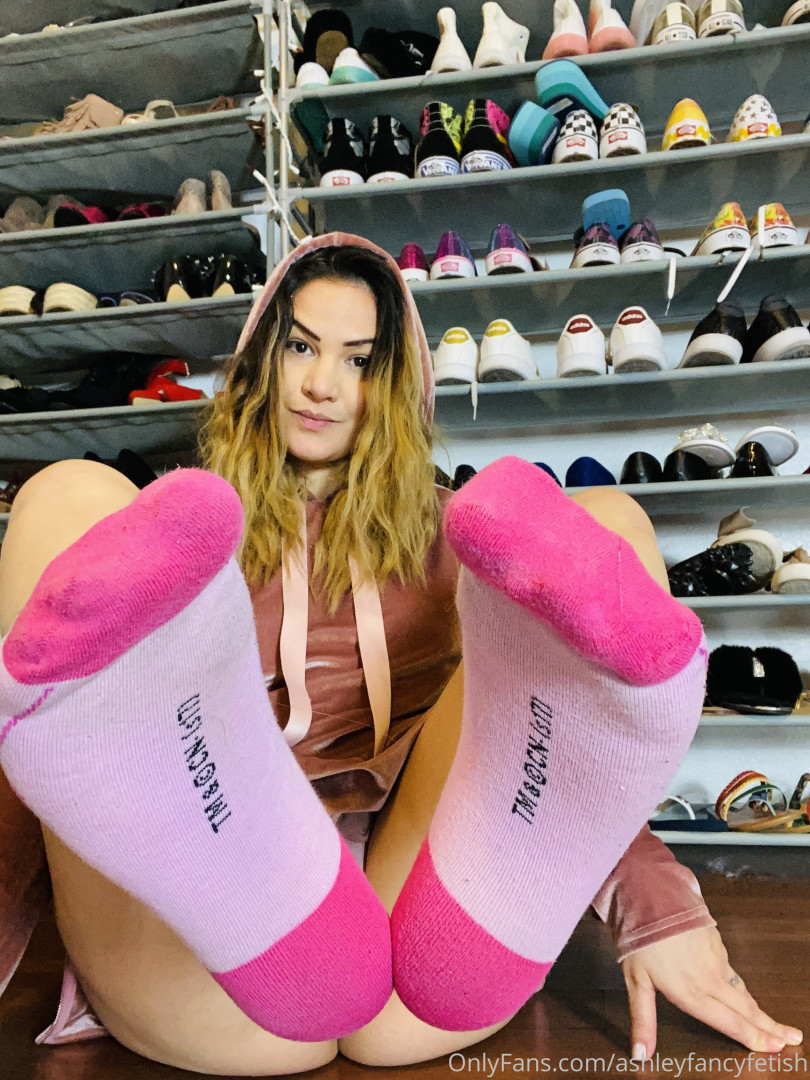 Photo by ashleyfancyfetish published on October 17,2023 07:42:25 - BestThots