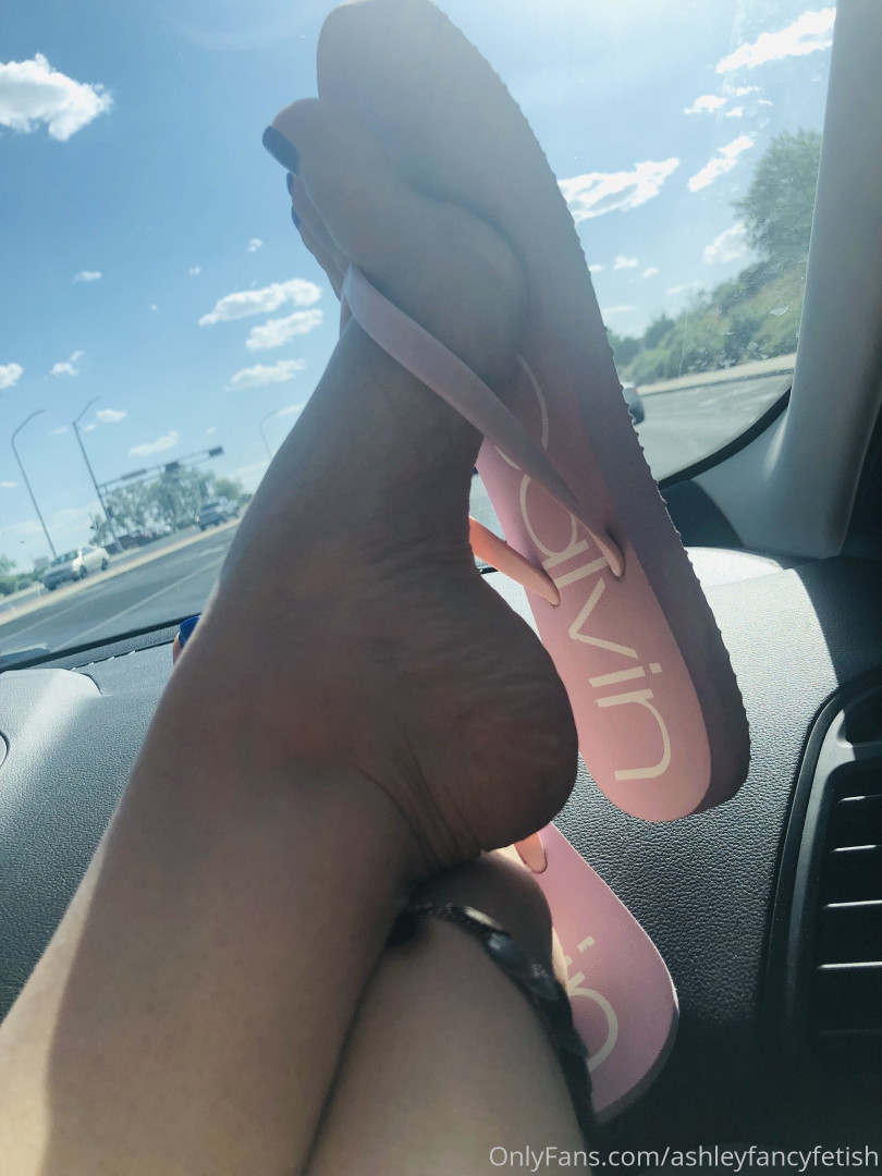 Photo by ashleyfancyfetish published on October 17,2023 07:42:49 - BestThots