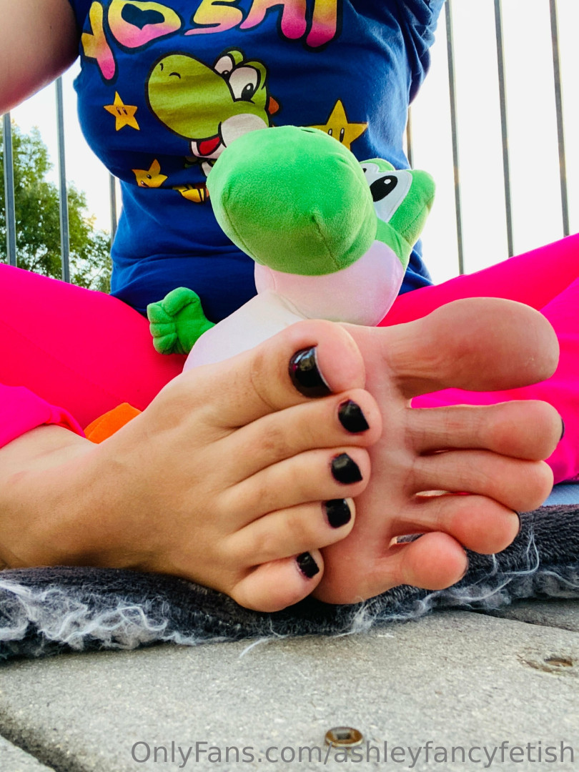 Photo by ashleyfancyfetish published on October 17,2023 07:43:03 - BestThots