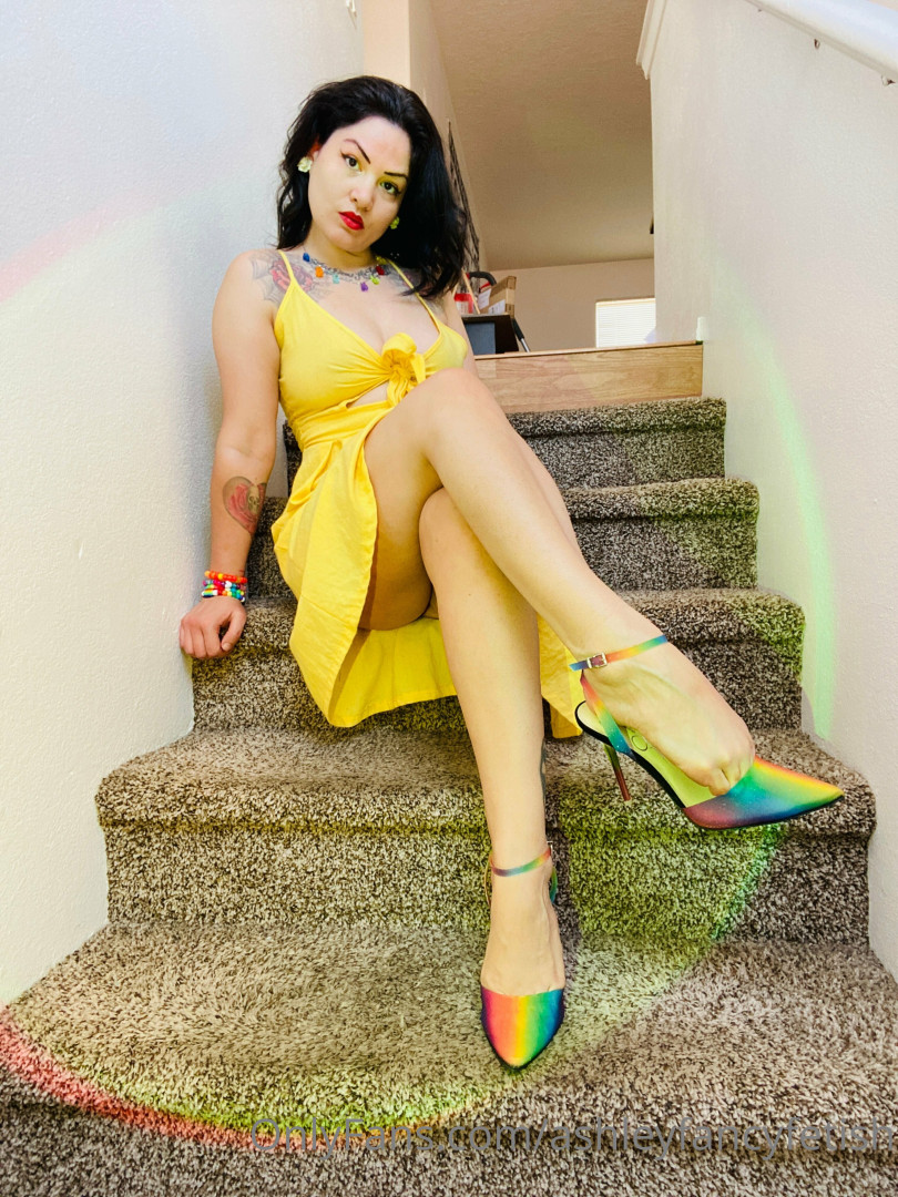 Photo by ashleyfancyfetish published on October 17,2023 07:44:07 - BestThots