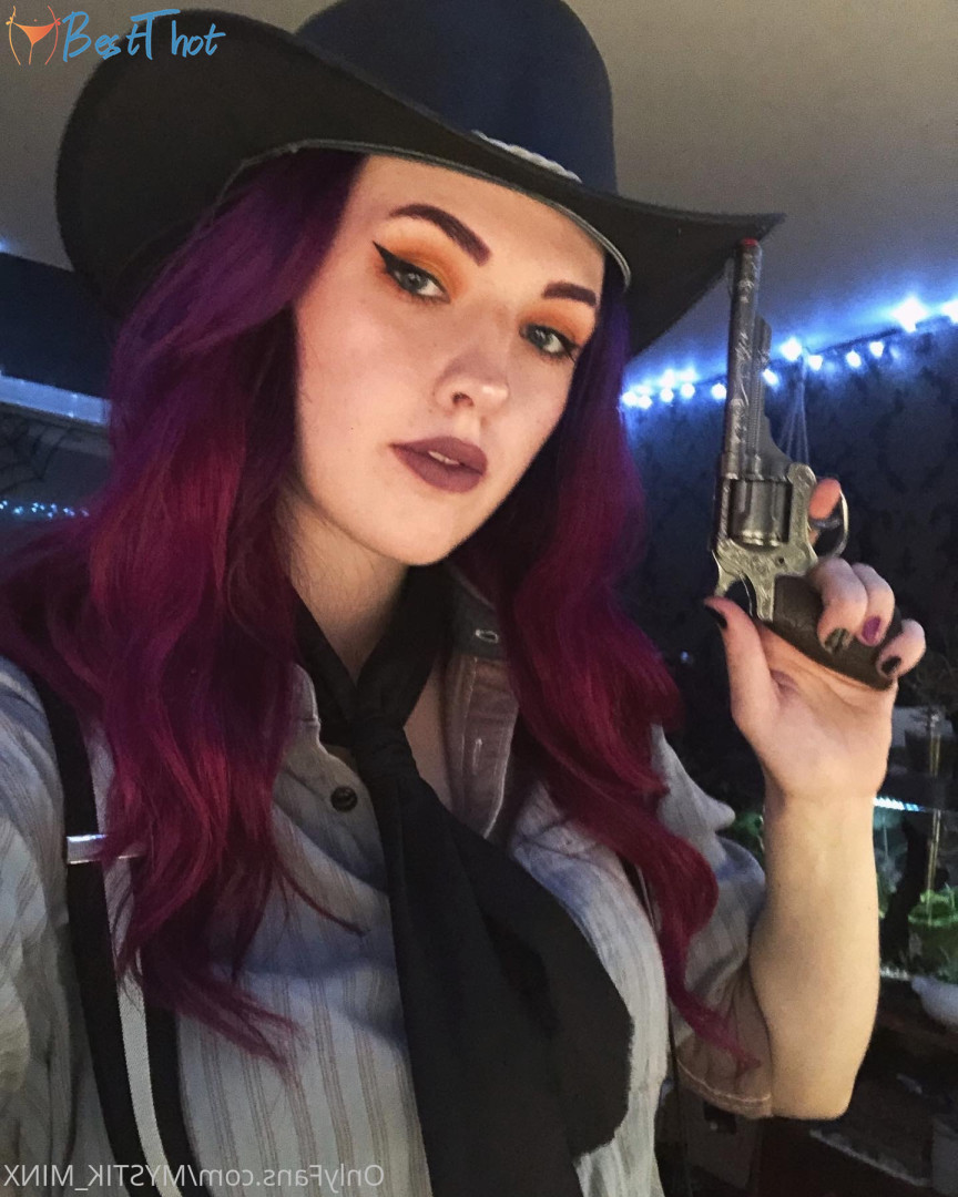 Photo by mystik_minx published on December 13,2024 20:05:13 - BestThots