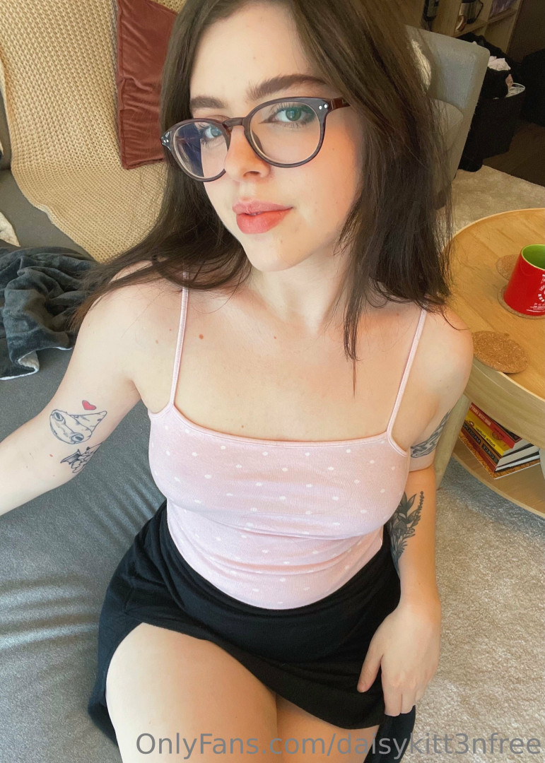 Photo by daisykitt3nfree published on October 16,2023 12:48:47 - BestThots
