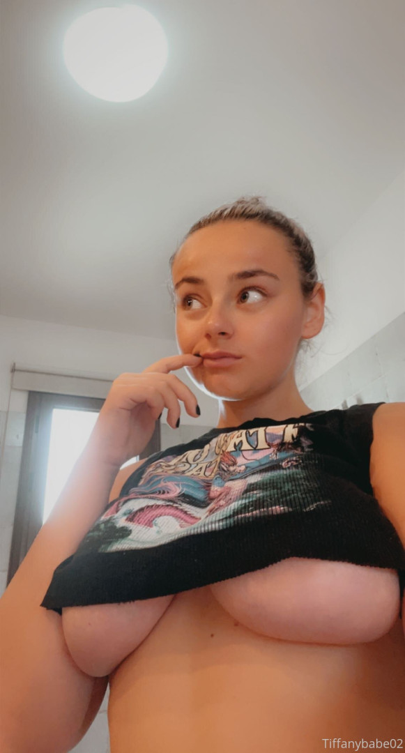 Photo by tiffanybabe02 published on July 2,2023 03:21:28 - BestThots