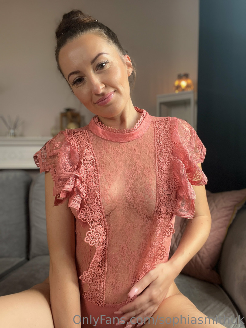 Photo by sophiasmithuk published on July 31,2023 21:23:03 - BestThots